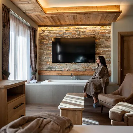 Arnoga Mountain View & 4* Dosso (Sondrio)
