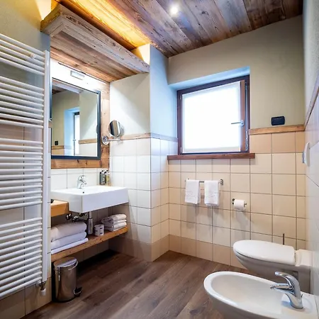 Arnoga Mountain View & Otel 4*